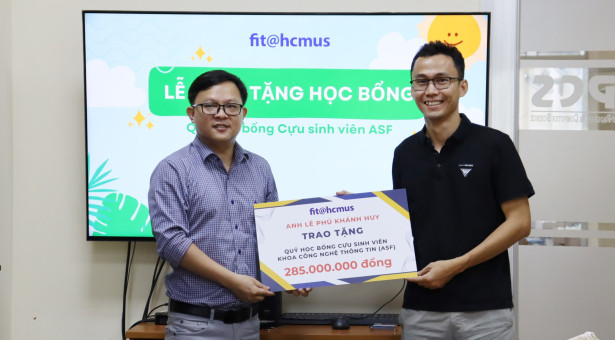 Buổi lễ trao tặng học bổng của Cựu sinh viên Lê Phú Khánh Huy dành cho Quỹ học bổng ASF